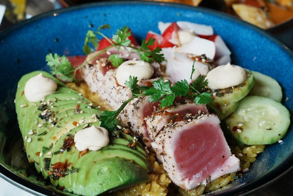 Seared ahi tuna and brown rice bowl